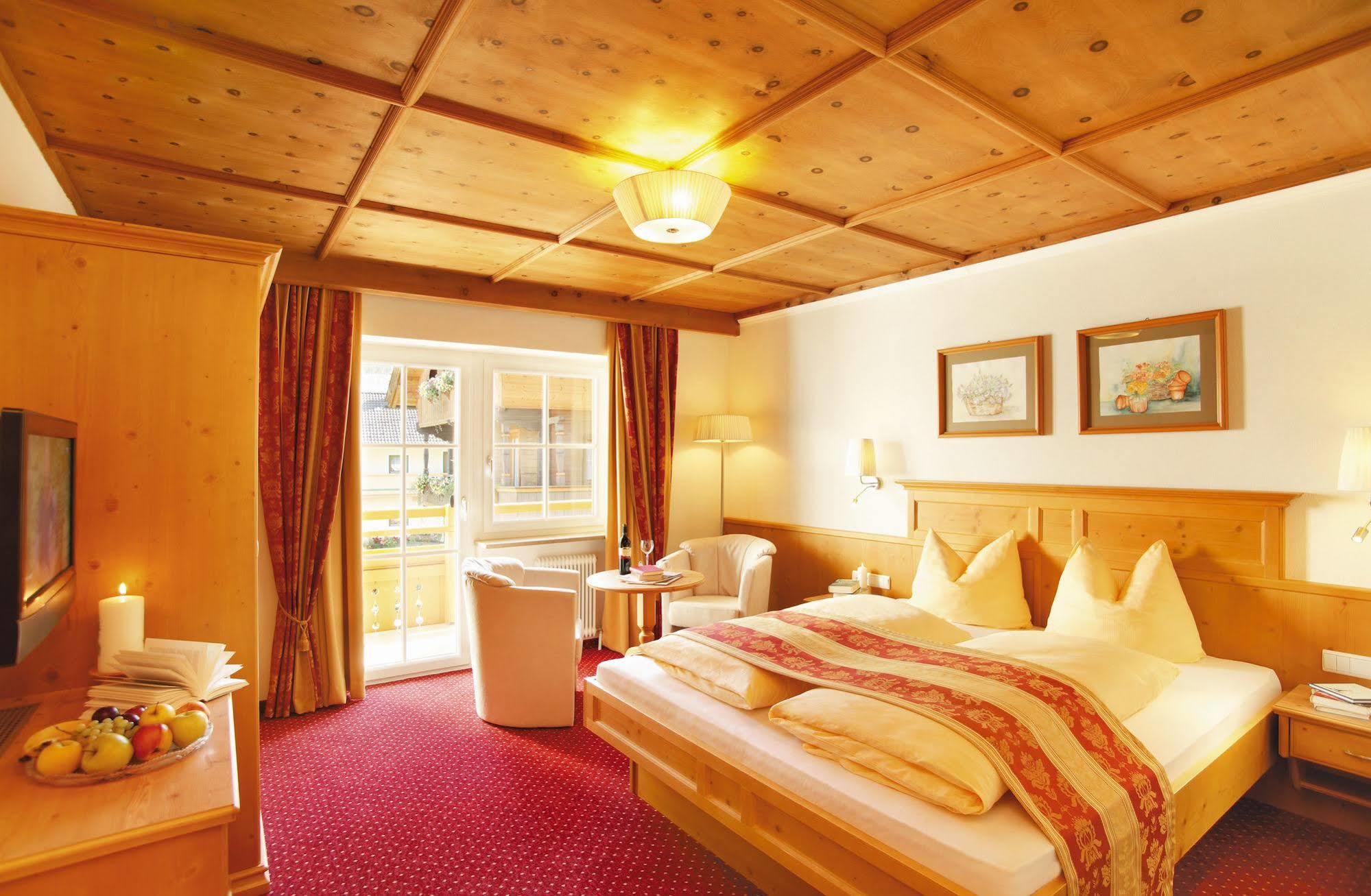 Alpenherz Hotel Garni Gerlos Exterior photo