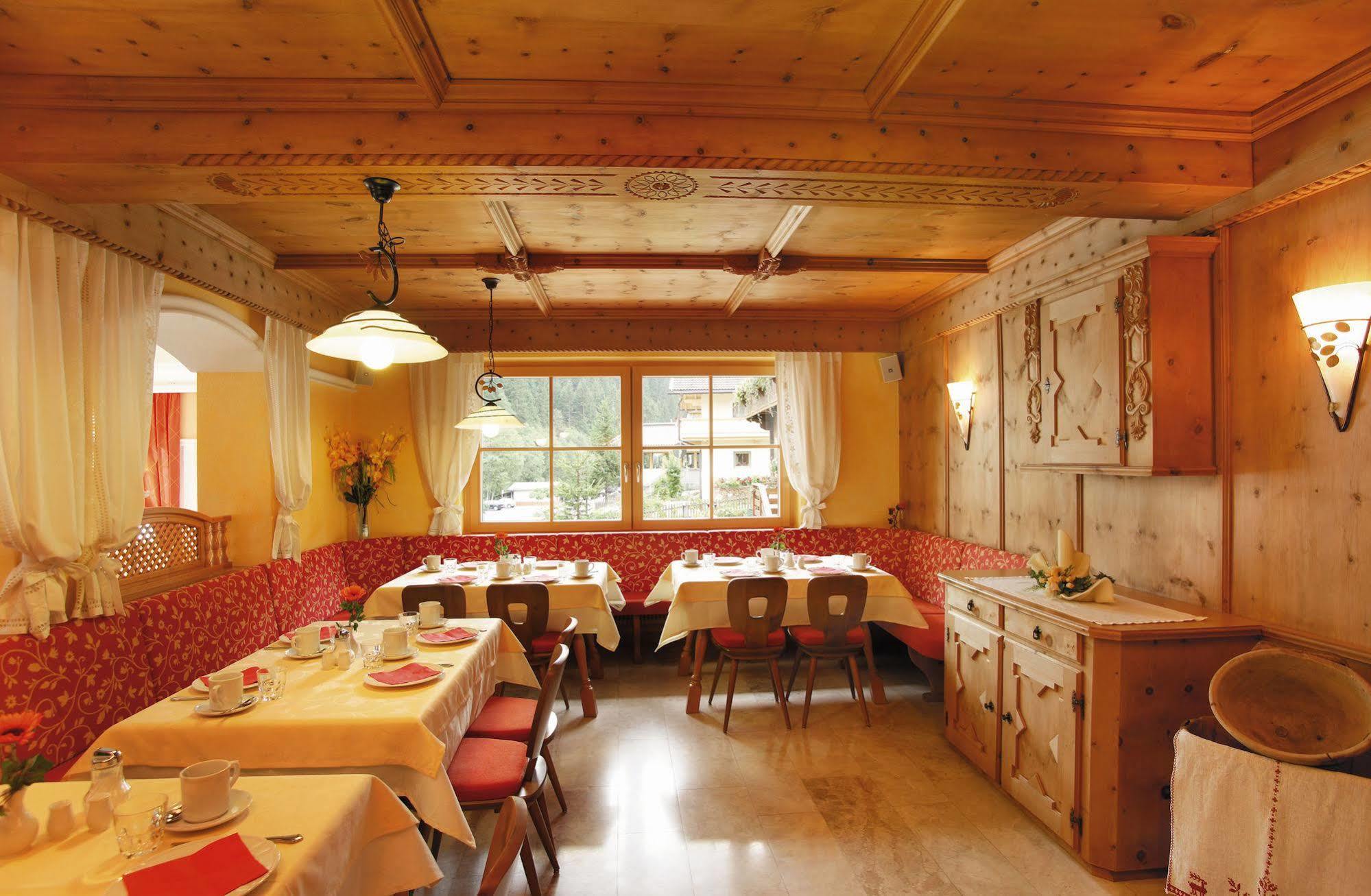 Alpenherz Hotel Garni Gerlos Exterior photo