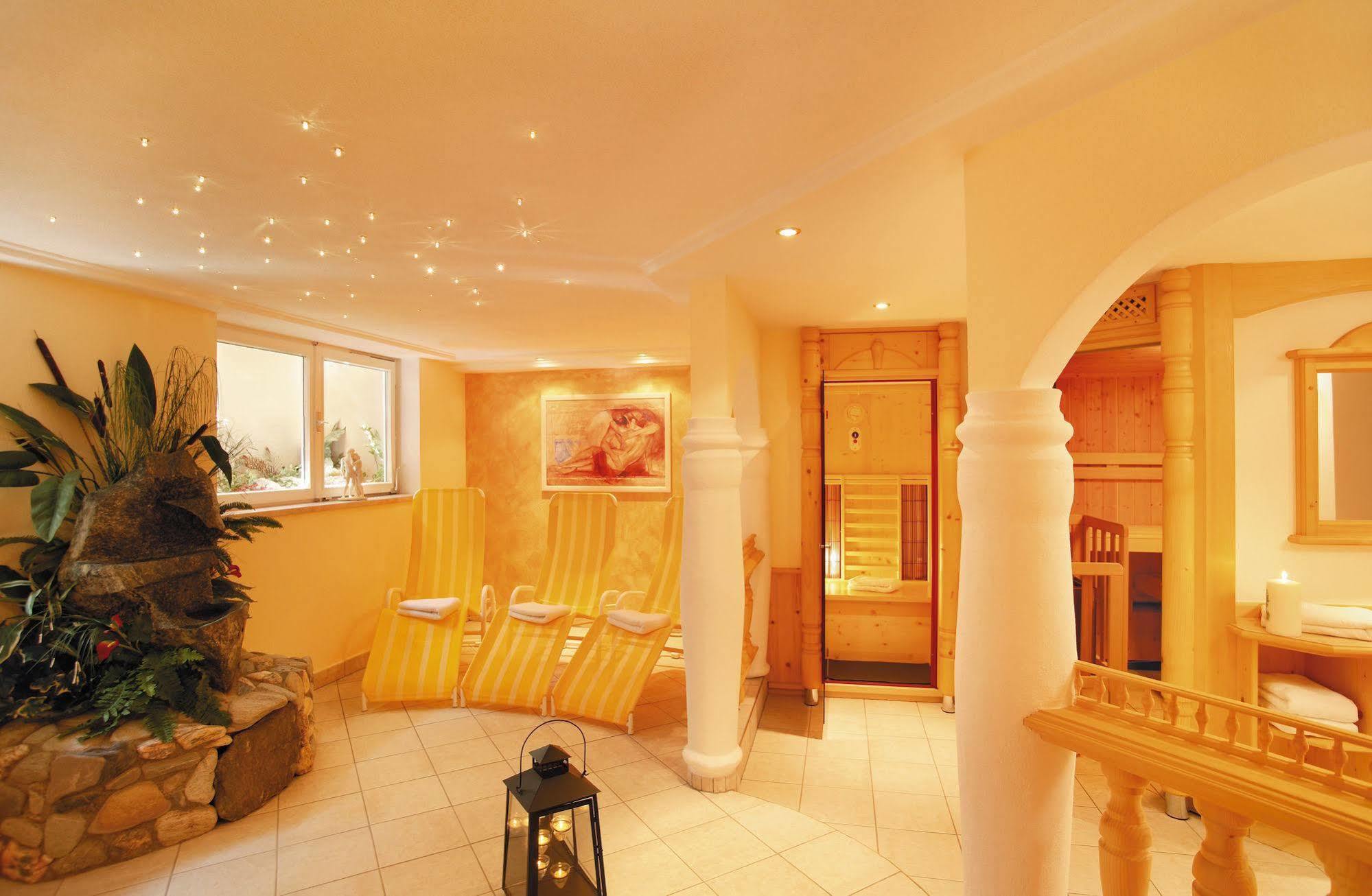Alpenherz Hotel Garni Gerlos Exterior photo
